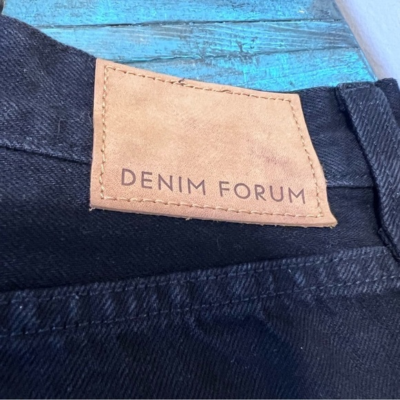 Aritzia Denim Forum The Yoko Short Black Size 27 Denim Casual - Picture 9 of 16